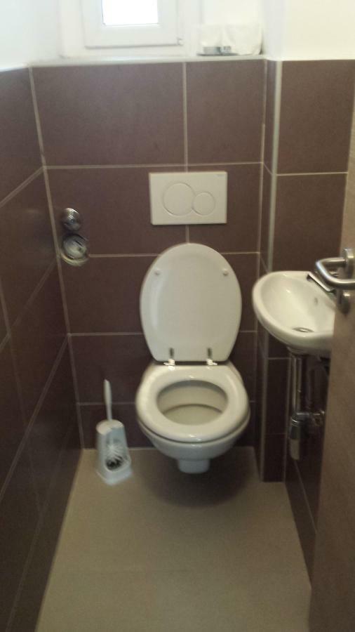 פורצהיים Ferienwohnung Scholl מראה חיצוני תמונה
