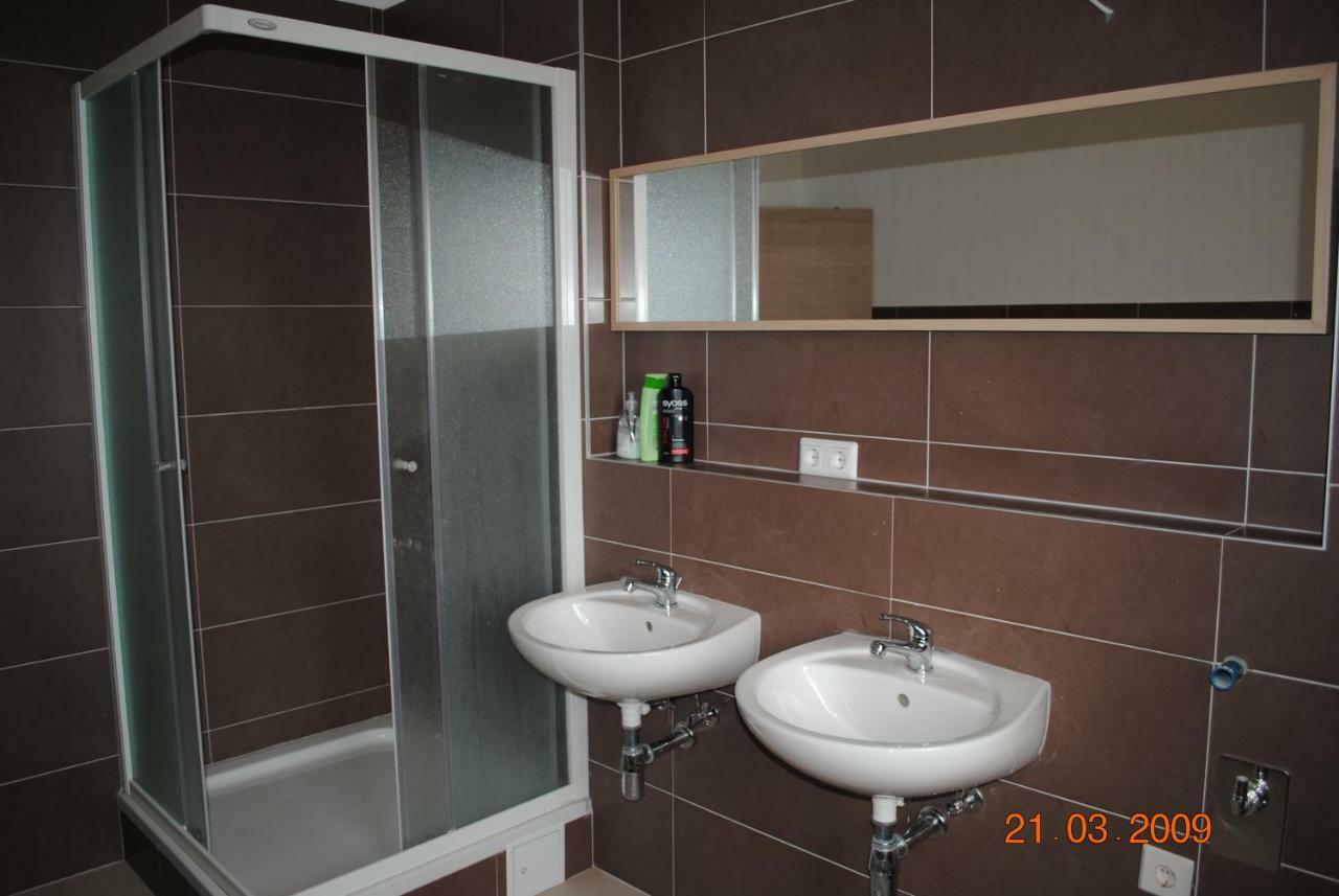 פורצהיים Ferienwohnung Scholl מראה חיצוני תמונה